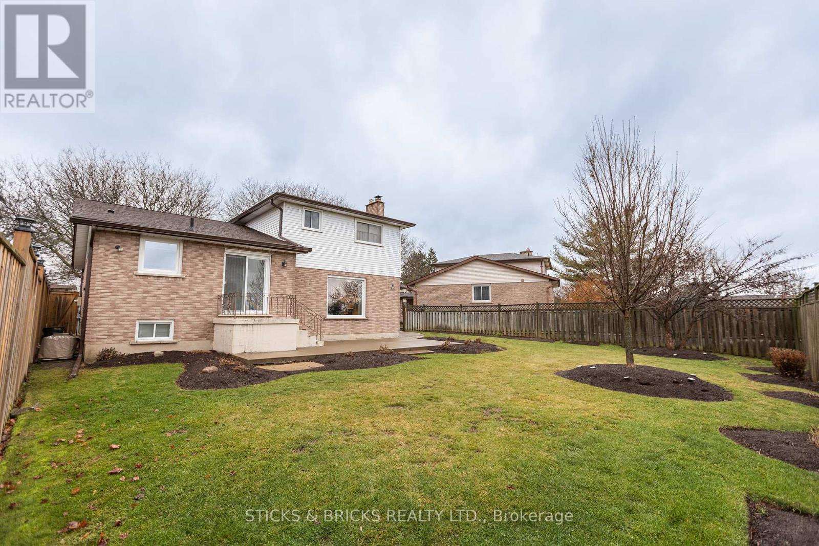 5198 Valley View Crescent, Niagara Falls (212 - Morrison), Ontario  L2E 7E5 - Photo 31 - X11908101