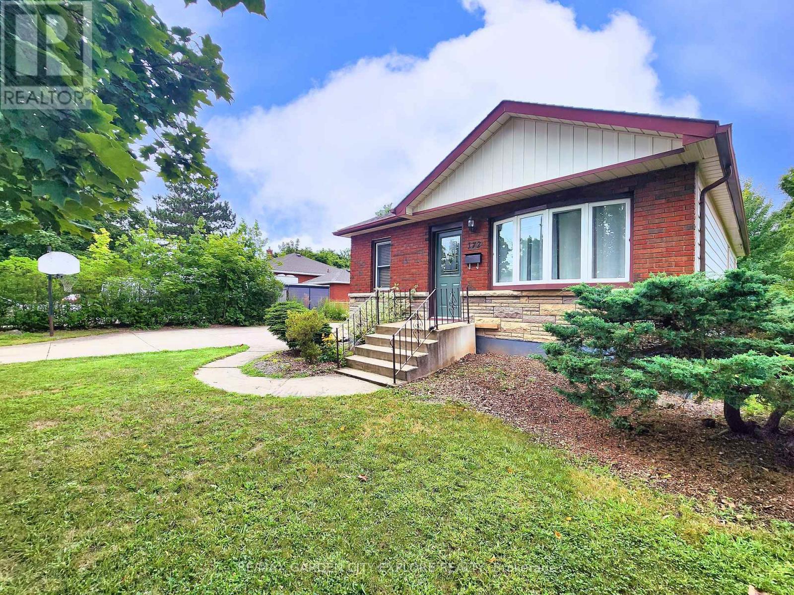 172 Glendale Avenue, St. Catharines, Ontario  L2T 2K3 - Photo 2 - X11910871