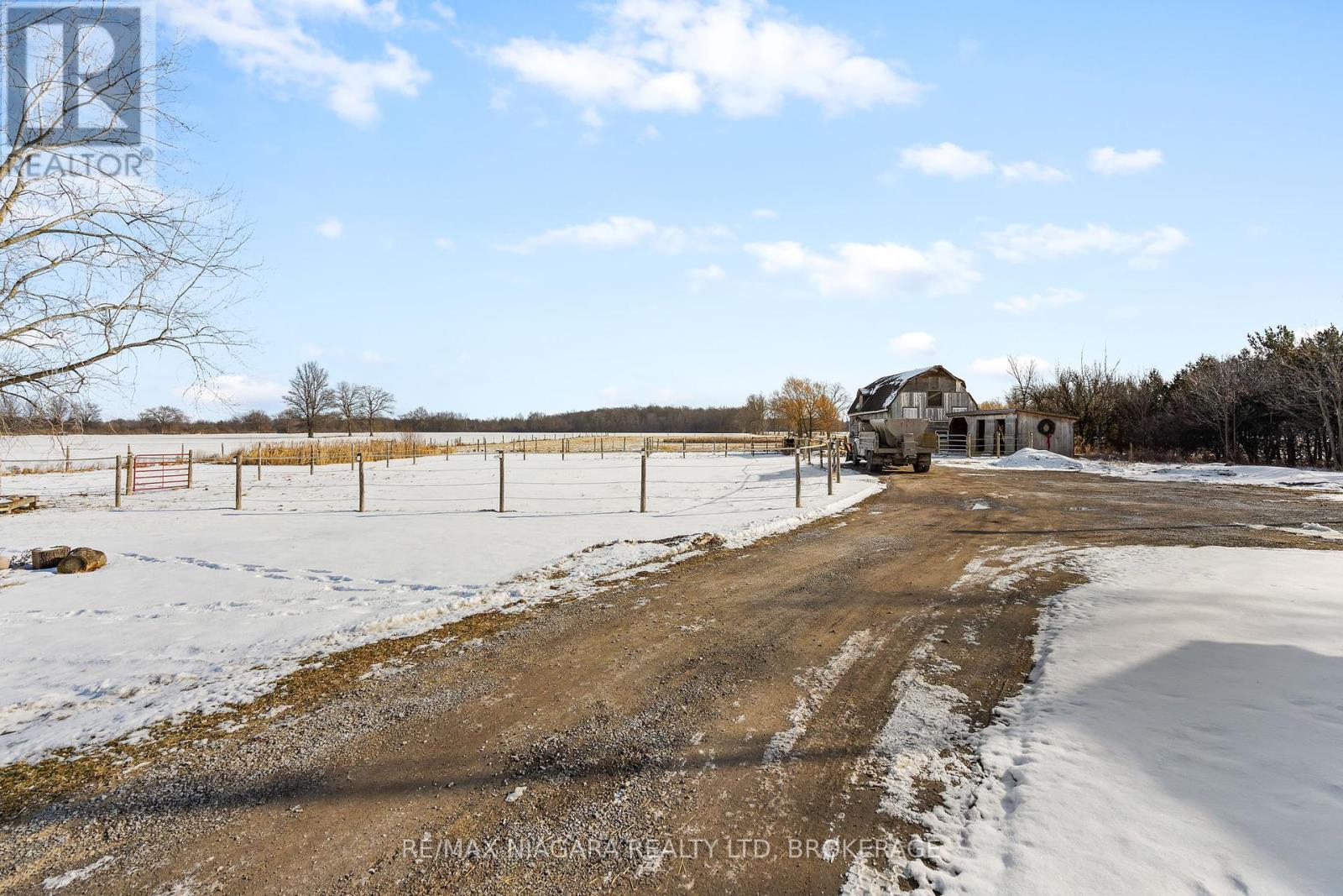 4609 Brookfield Road, Port Colborne (873 - Bethel), Ontario  L3B 5N7 - Photo 26 - X11925271