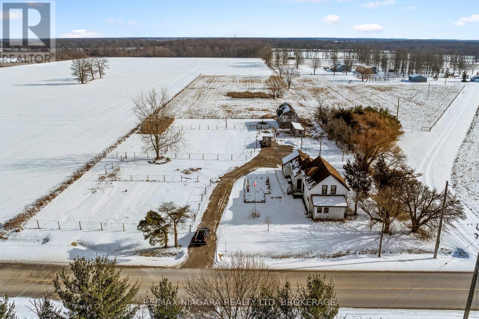 4609 Brookfield Road, Port Colborne (873 - Bethel), Ontario  L3B 5N7 - Photo 5 - X11925271