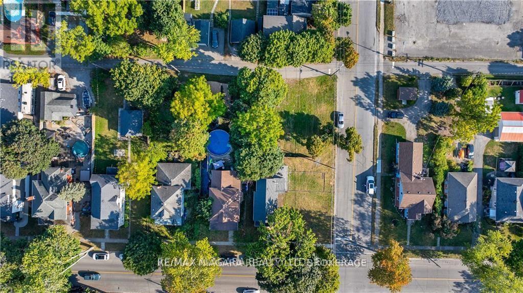 Part 1 Charlotte Street W, Port Colborne (878 - Sugarloaf), Ontario  L3K 3E5 - Photo 2 - X11937719