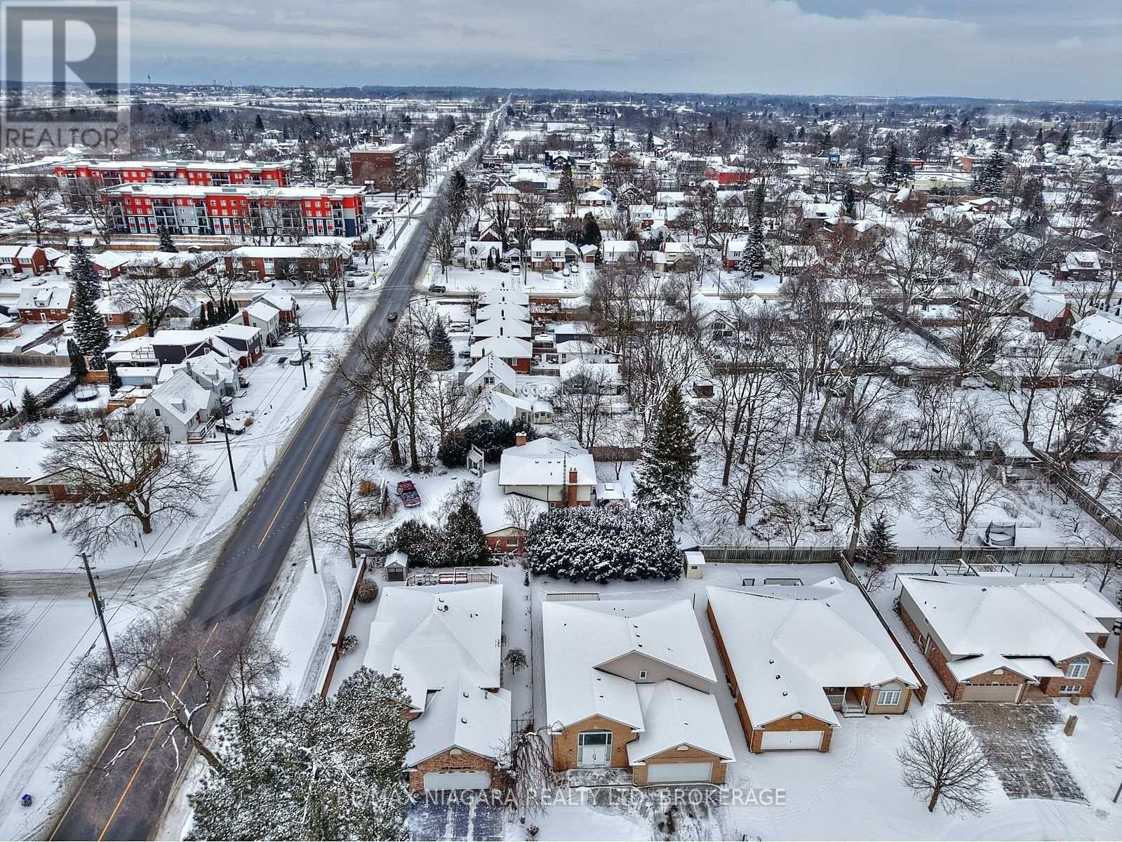 6869 Imperial Court, Niagara Falls (216 - Dorchester), Ontario  L2G 7W9 - Photo 37 - X11938996