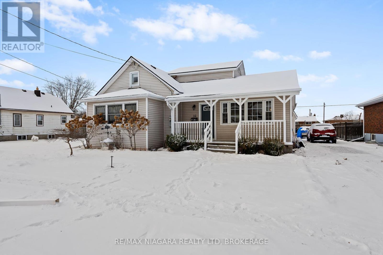 32 Clarke Street, Port Colborne (875 - Killaly East), Ontario  L3K 2G1 - Photo 2 - X11940111