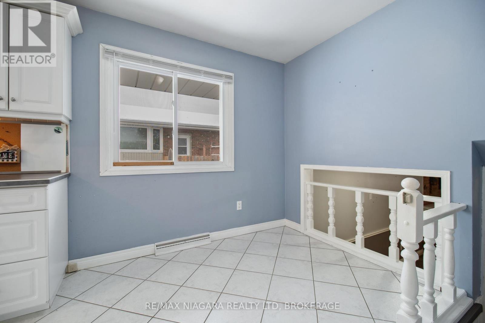 Unit 1 - 34 Leaside Drive, St. Catharines (444 - Carlton/bunting), Ontario  L2M 4G5 - Photo 13 - X11941726