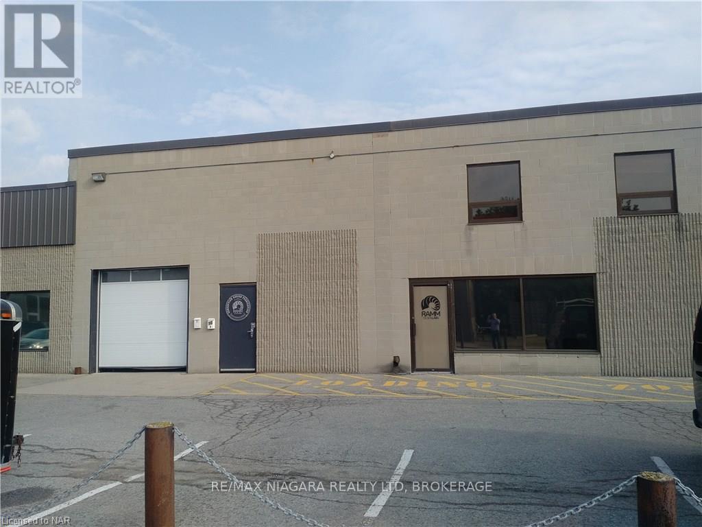 7 - 8 Hiscott Street, St. Catharines (452 - Haig), Ontario  L2R 1C6 - Photo 5 - X11943416