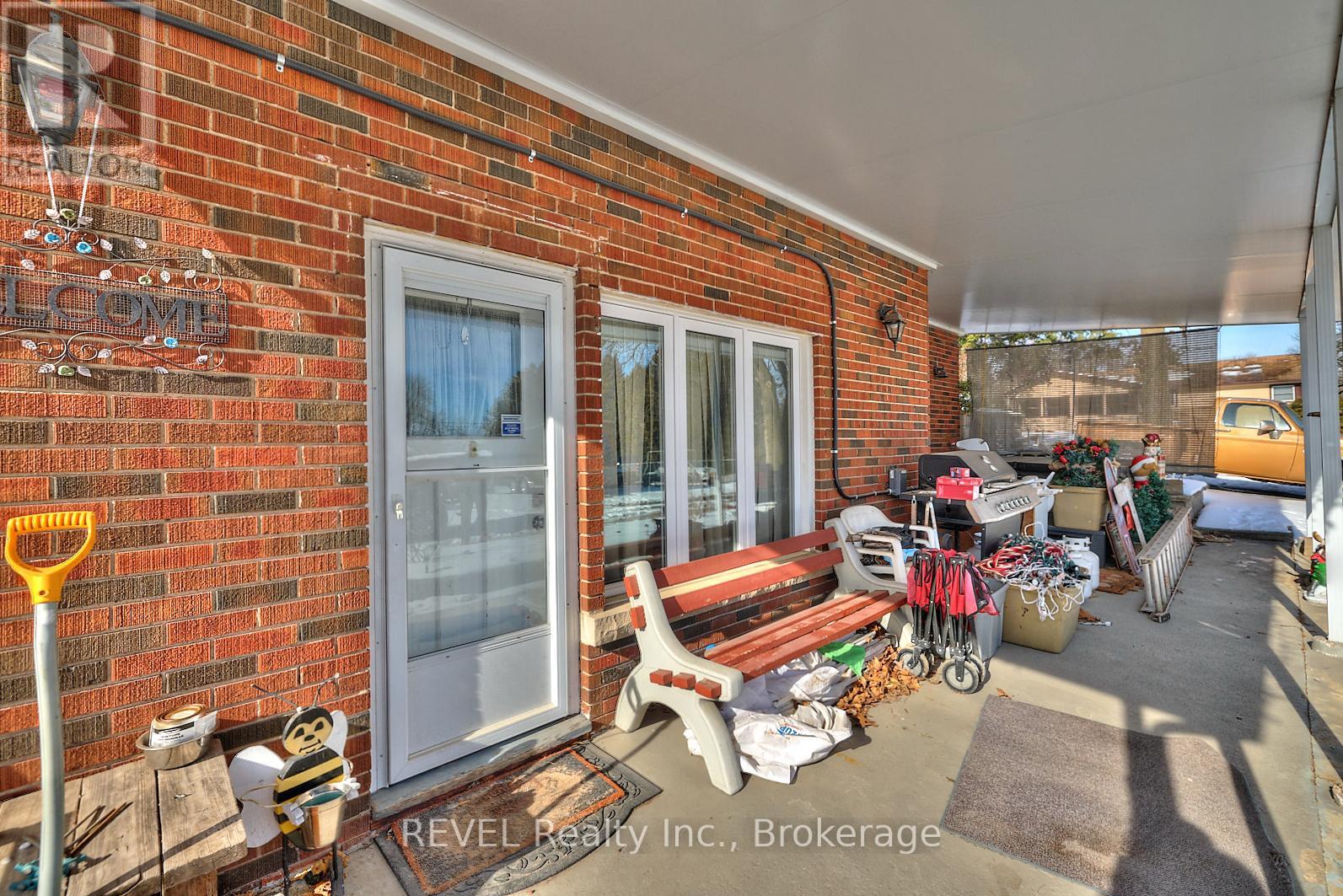 1317 Pelham Street, Pelham (662 - Fonthill), Ontario  L0S 1E0 - Photo 12 - X11943629