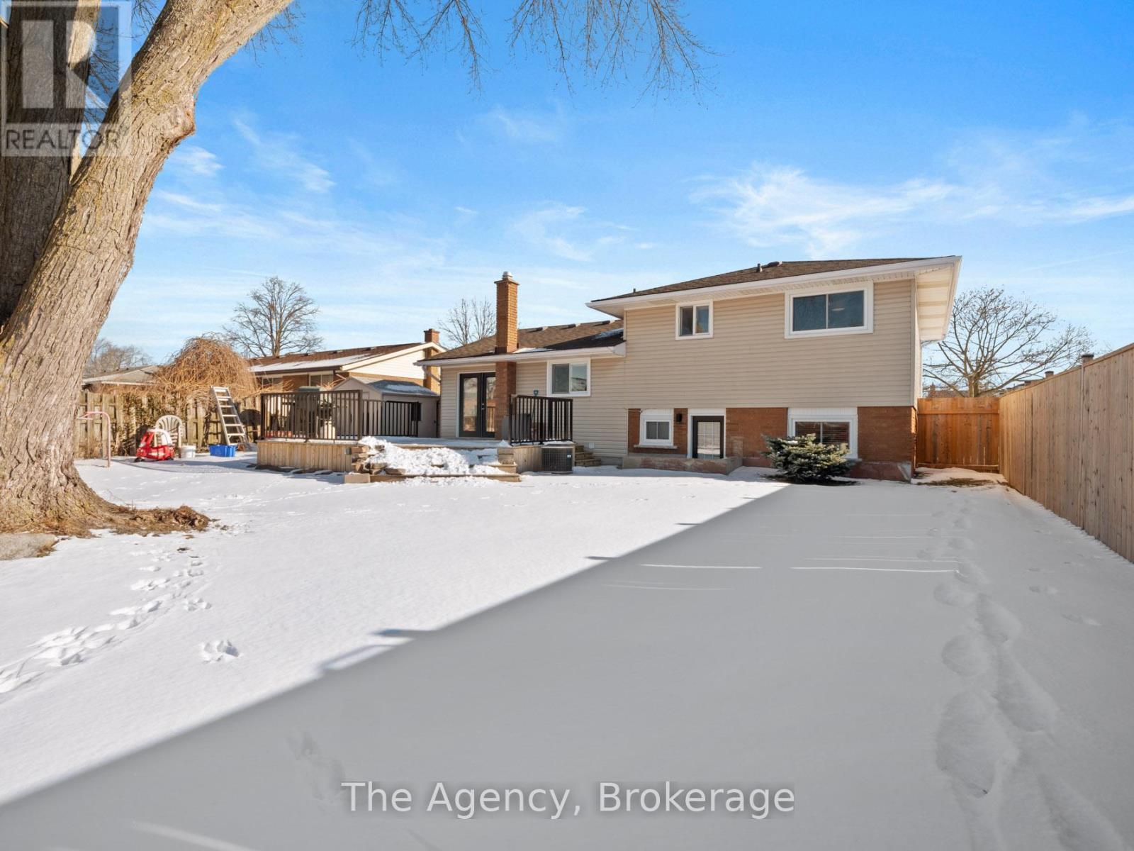 24 Gladys Avenue, Welland (773 - Lincoln/crowland), Ontario  L3B 1G2 - Photo 27 - X11945413