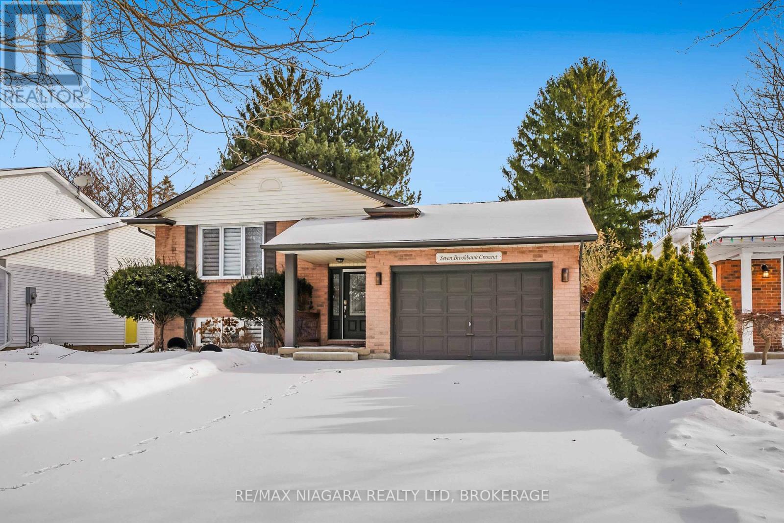 7 BROOKBANK CRESCENT, pelham (662 - fonthill), Ontario