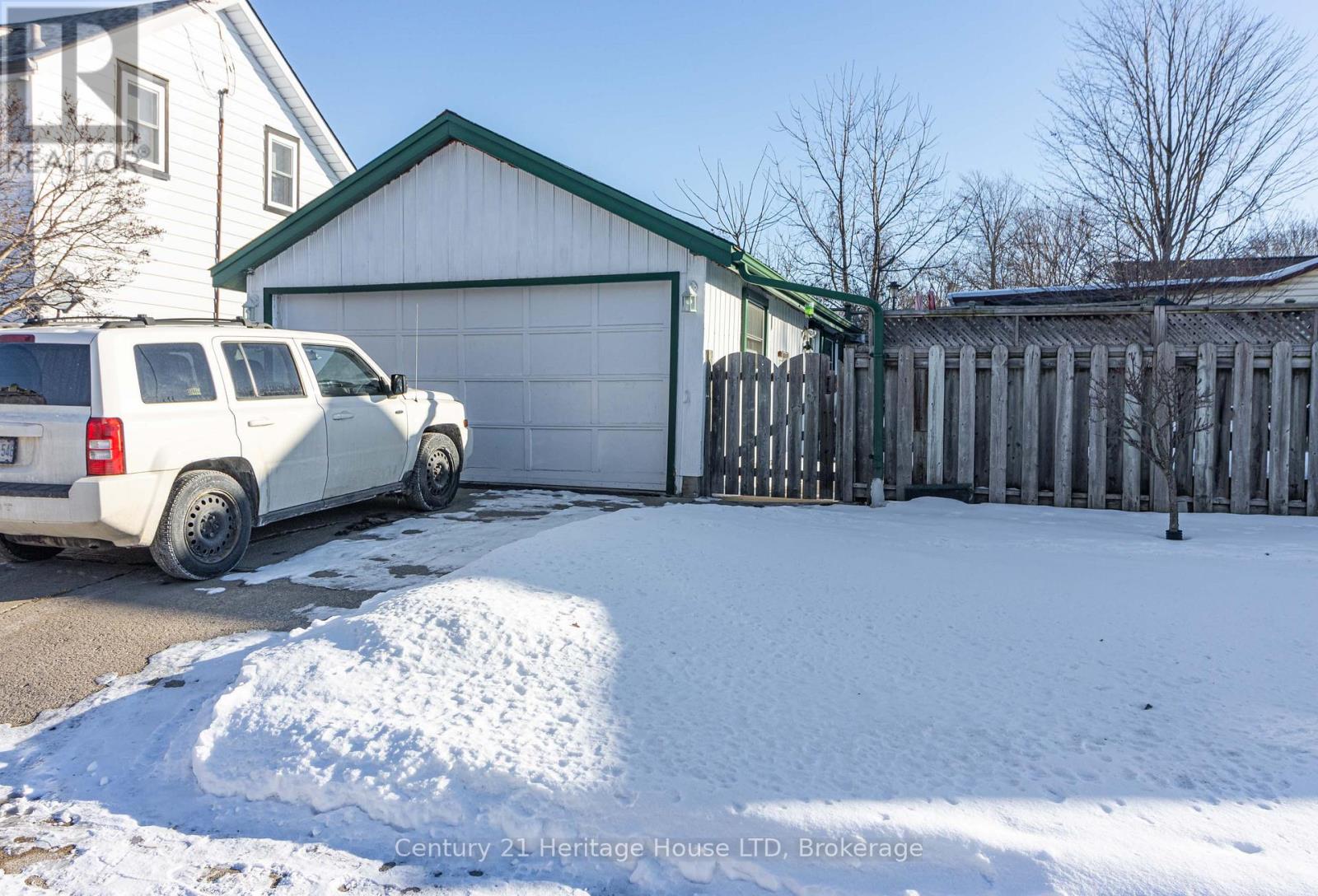 671 George Street, Woodstock (Woodstock - North), Ontario  N4S 4K2 - Photo 6 - X11946137