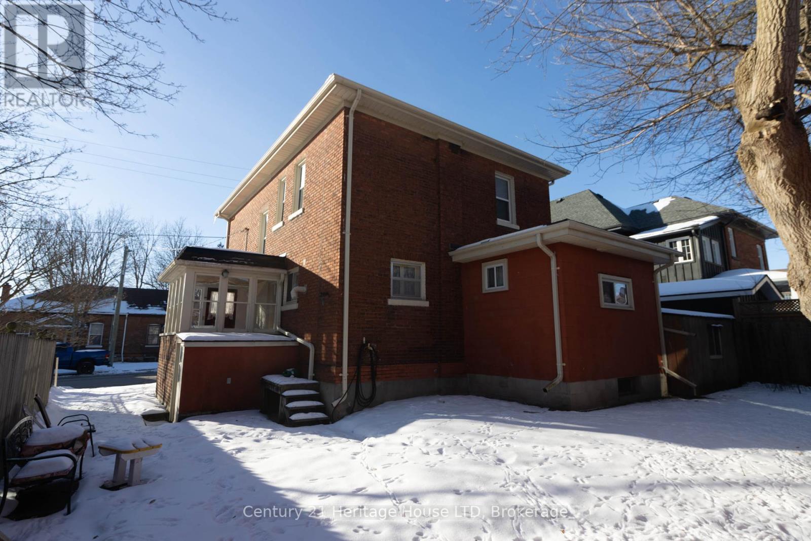 631 Peel Street, Woodstock (Woodstock - South), Ontario  N4S 1K9 - Photo 23 - X11946216