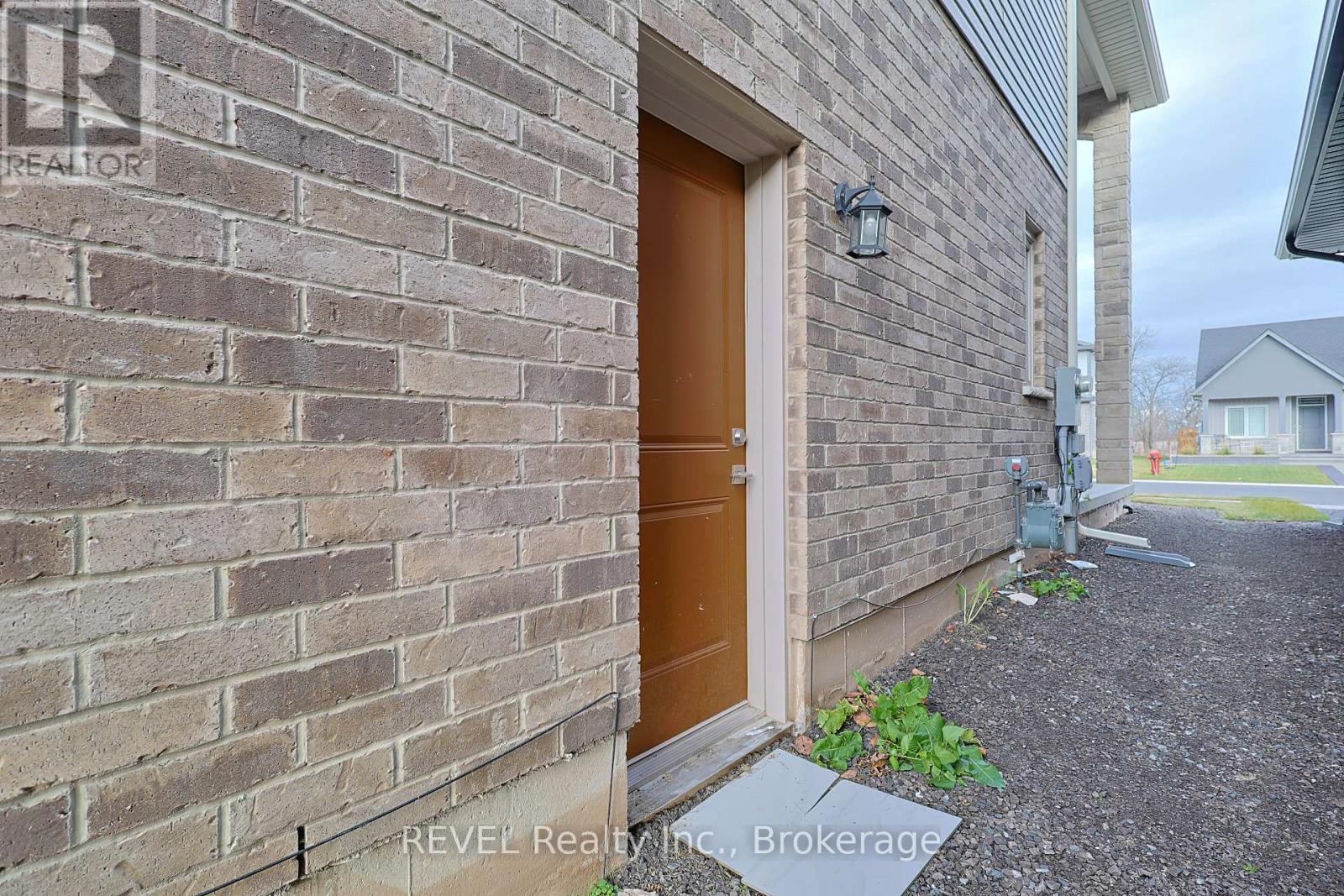 7354 Sherrilee Crescent, Niagara Falls (222 - Brown), Ontario  L2H 3T2 - Photo 6 - X11955451