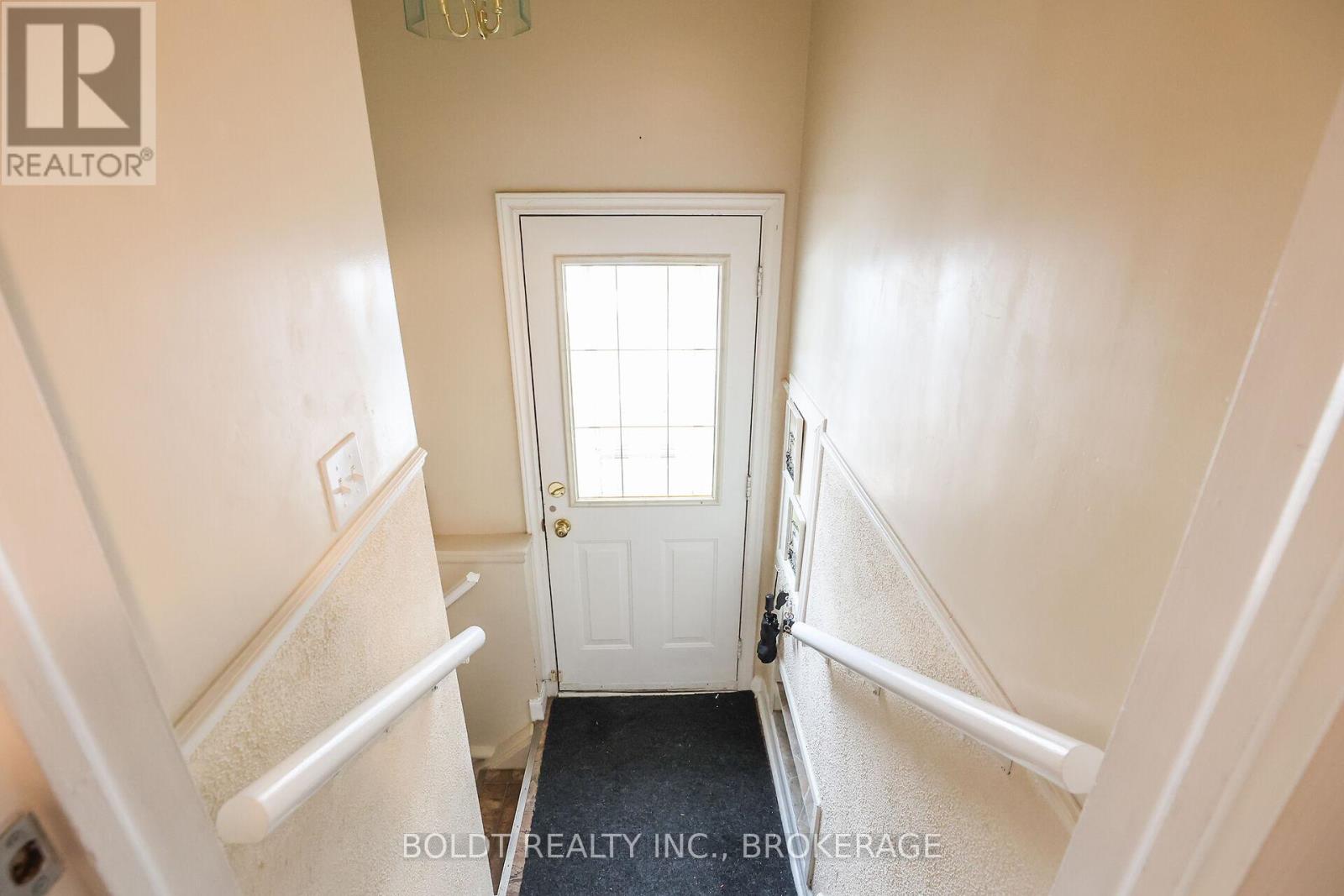 6 Aiken Street, St. Catharines (442 - Vine/linwell), Ontario  L8N 1V8 - Photo 26 - X11956695