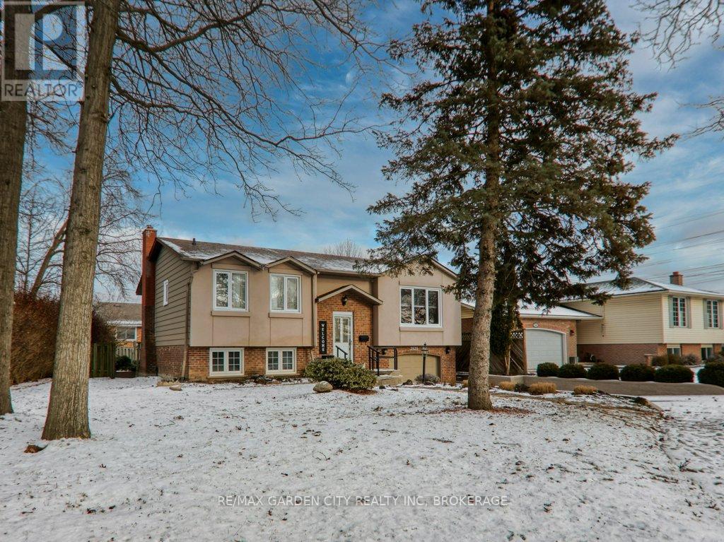 2828 Lalemant Road, Niagara Falls (207 - Casey), Ontario  L2J 3Z4 - Photo 2 - X11957141