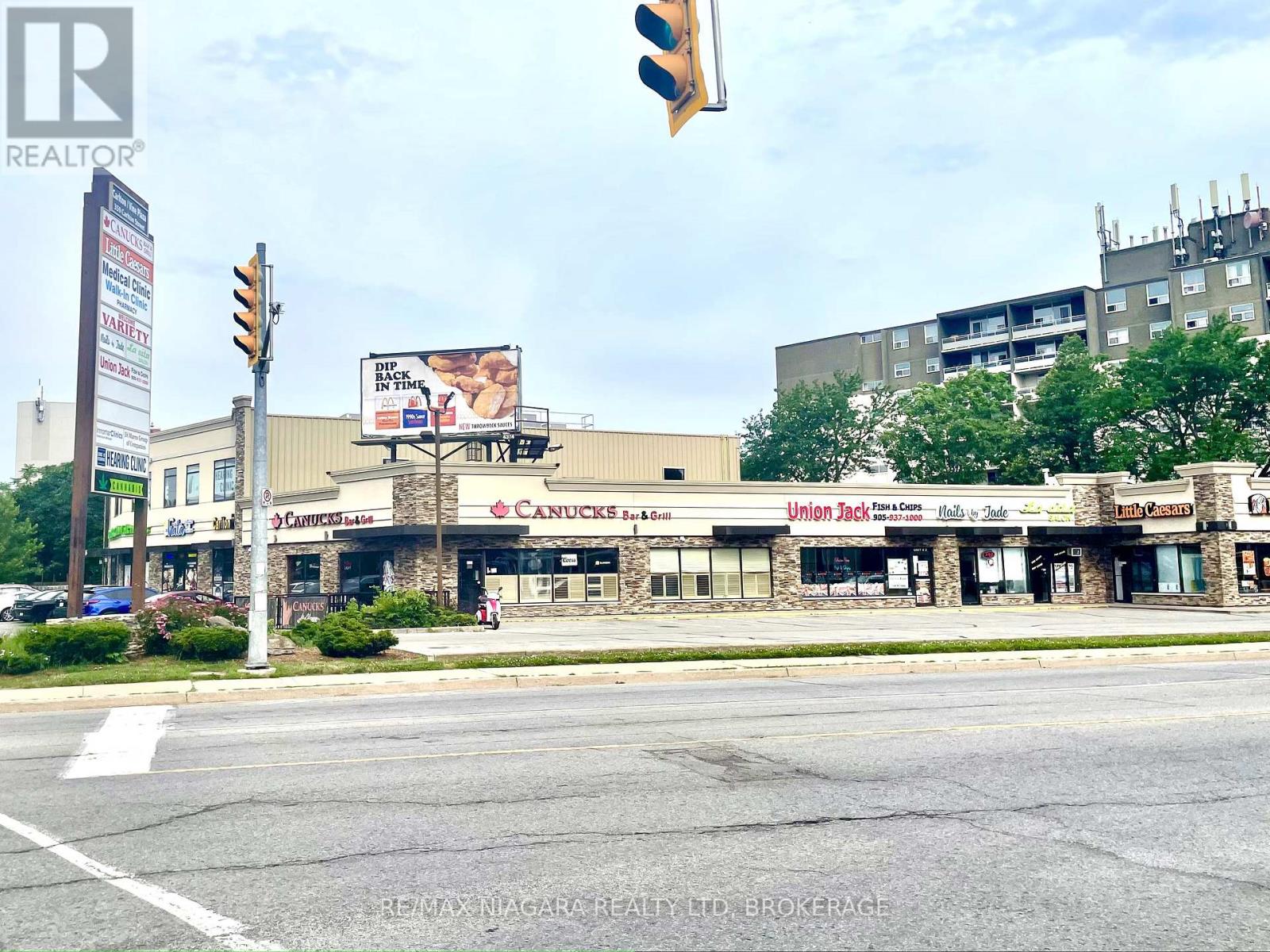 204 - 359 Carlton Street, St. Catharines (446 - Fairview), Ontario  L2N 1C2 - Photo 31 - X11963495