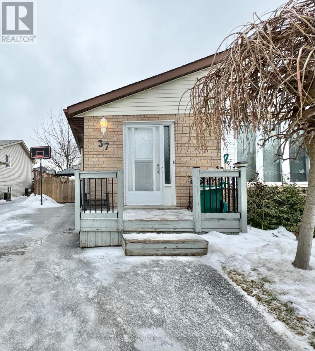 37 MAYFAIR DRIVE, welland (772 - broadway), Ontario