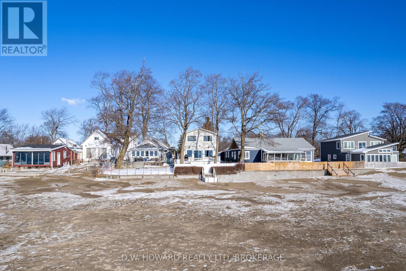 4115 Erie Road S, Fort Erie (337 - Crystal Beach), Ontario  L0S 1B0 - Photo 6 - X11975899