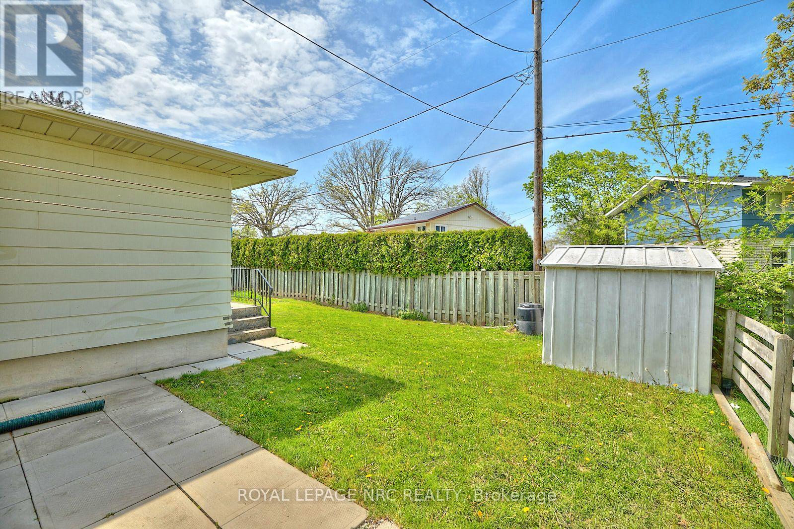 36 Valerie Drive, St. Catharines (461 - Glendale/glenridge), Ontario  L2T 3G5 - Photo 6 - X11977524