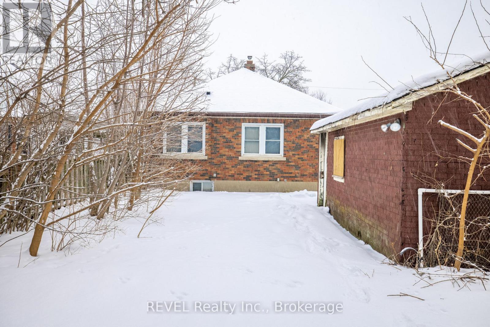 52 Leeper Street, St. Catharines (458 - Western Hill), Ontario  L2S 2N2 - Photo 21 - X11978717