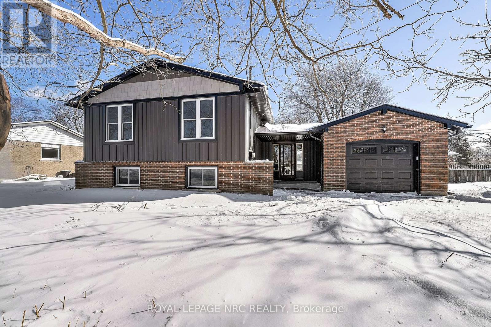 930 FERNDALE AVENUE, fort erie (334 - crescent park), Ontario