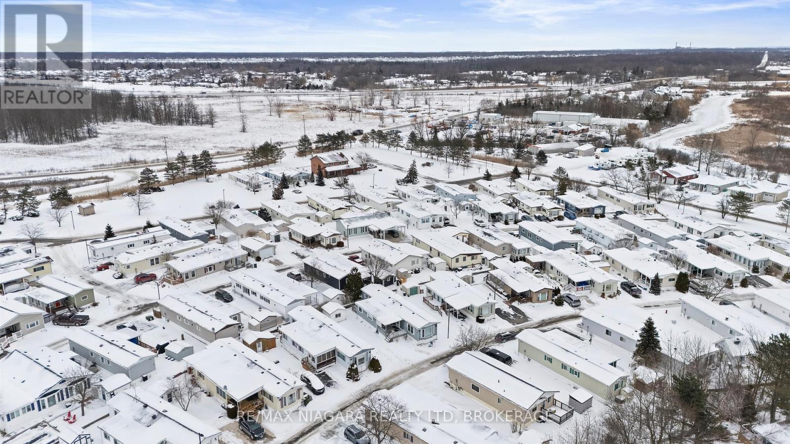 46 - 3033 Townline Road, Fort Erie (327 - Black Creek), Ontario  L0S 1S1 - Photo 27 - X11982653