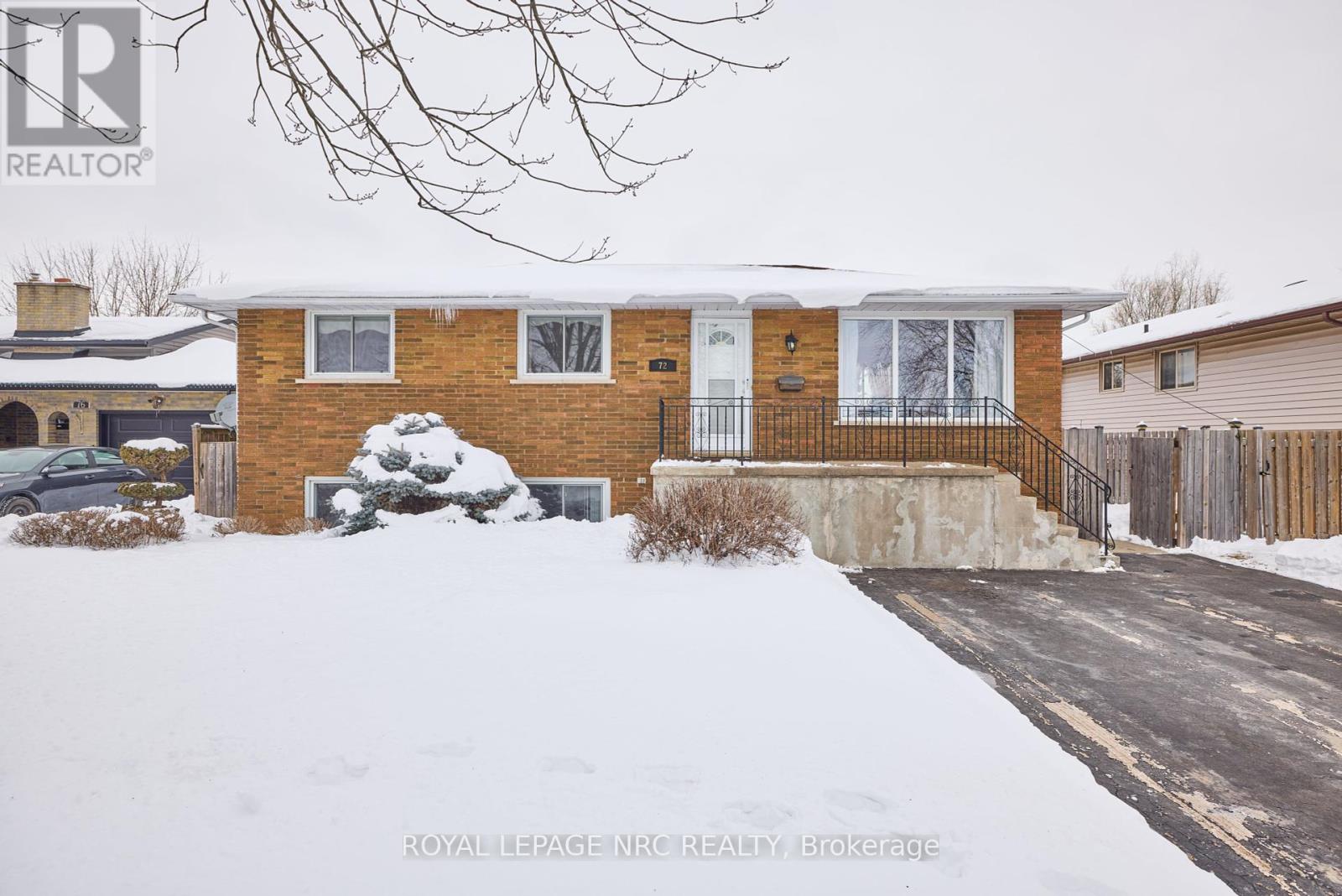 72 ENDICOTT TERRACE, welland (769 - prince charles), Ontario