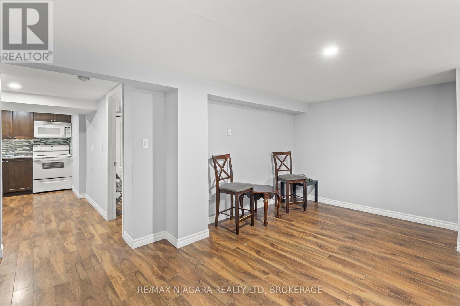 130 Killaly Street E, Port Colborne, Ontario  L3K 1N6 - Photo 15 - X11913945