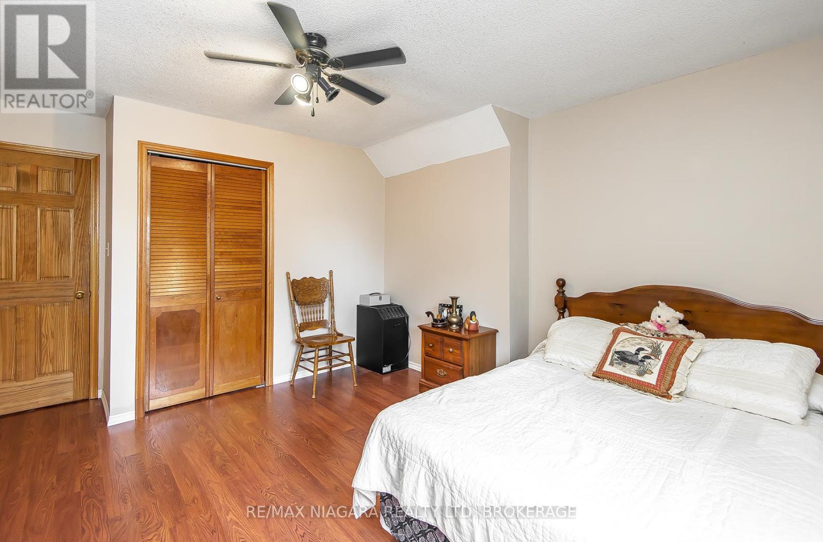 140 Lakeshore Road, Fort Erie, Ontario  L2A 1B2 - Photo 11 - X11995455