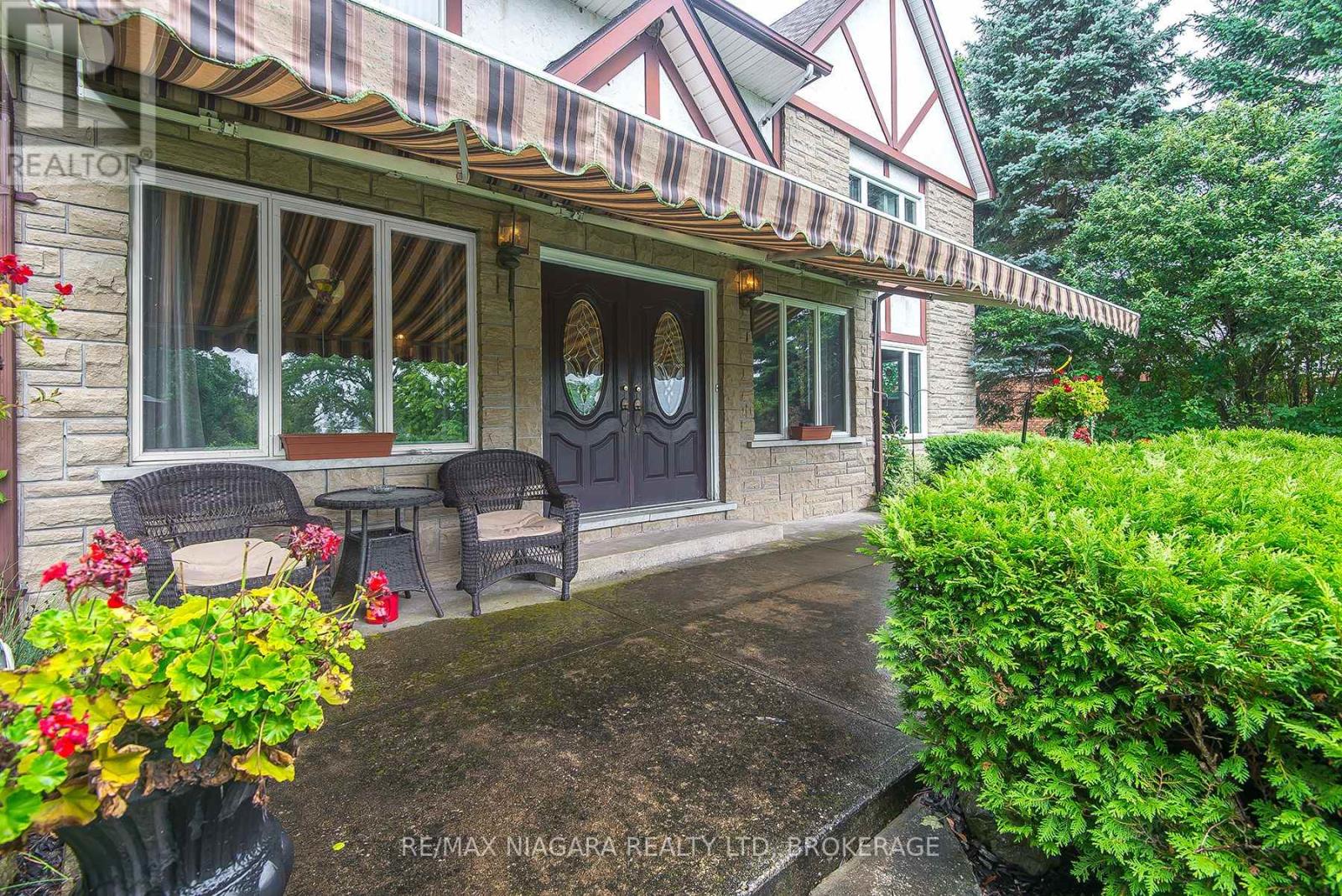 140 Lakeshore Road, Fort Erie, Ontario  L2A 1B2 - Photo 23 - X11995455