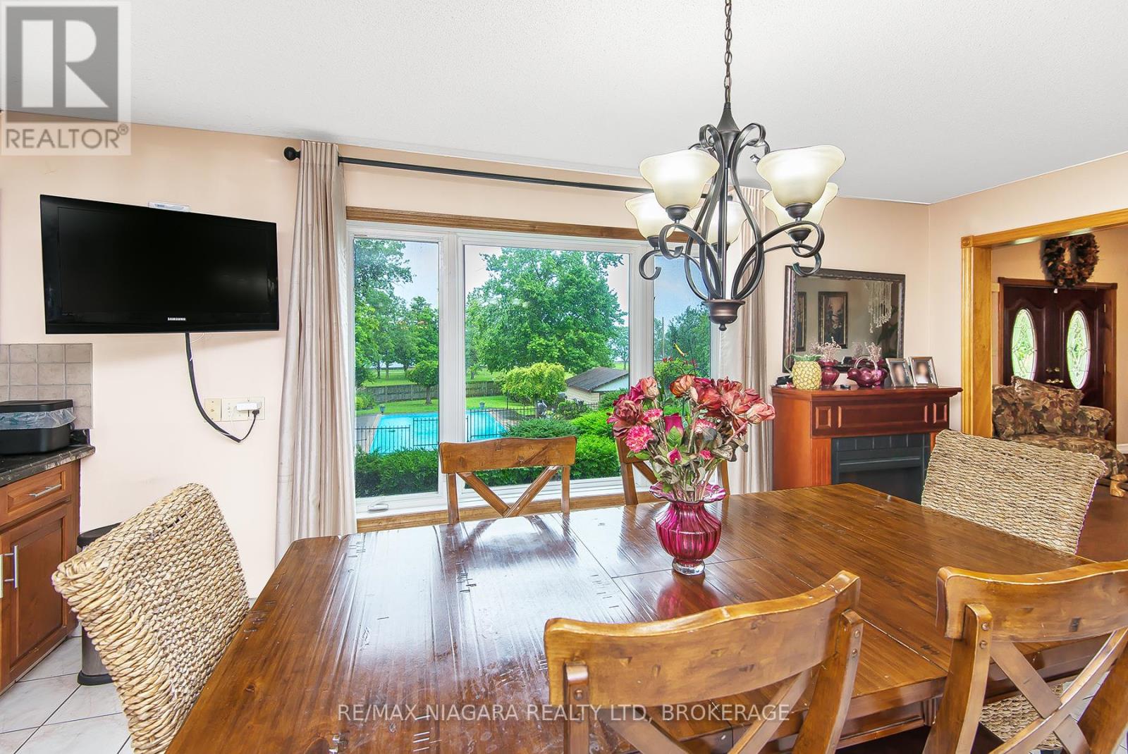 140 Lakeshore Road, Fort Erie, Ontario  L2A 1B2 - Photo 44 - X11995455