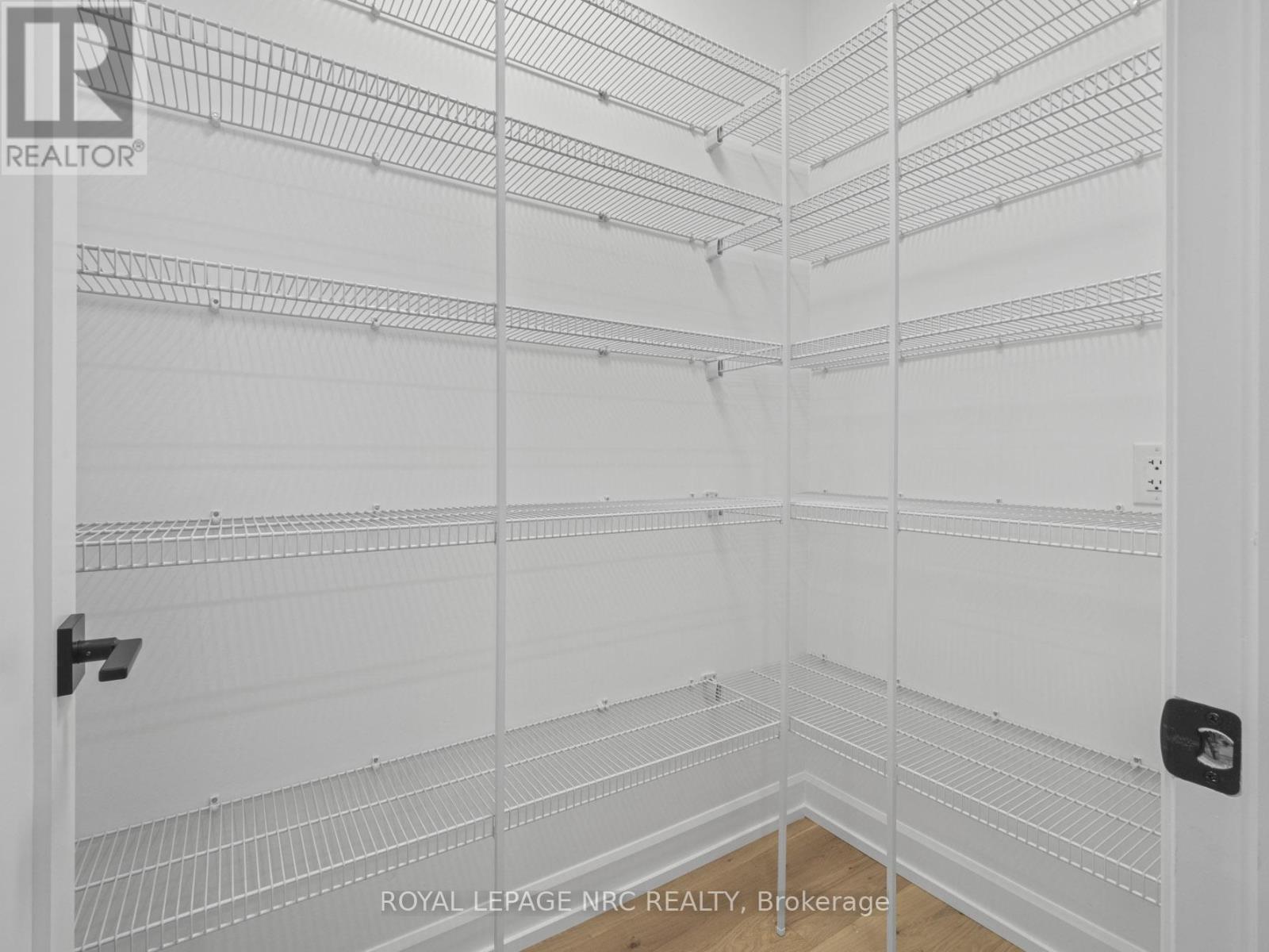 200 Klager Avenue, Pelham, Ontario  L0S 1E6 - Photo 15 - X12004575