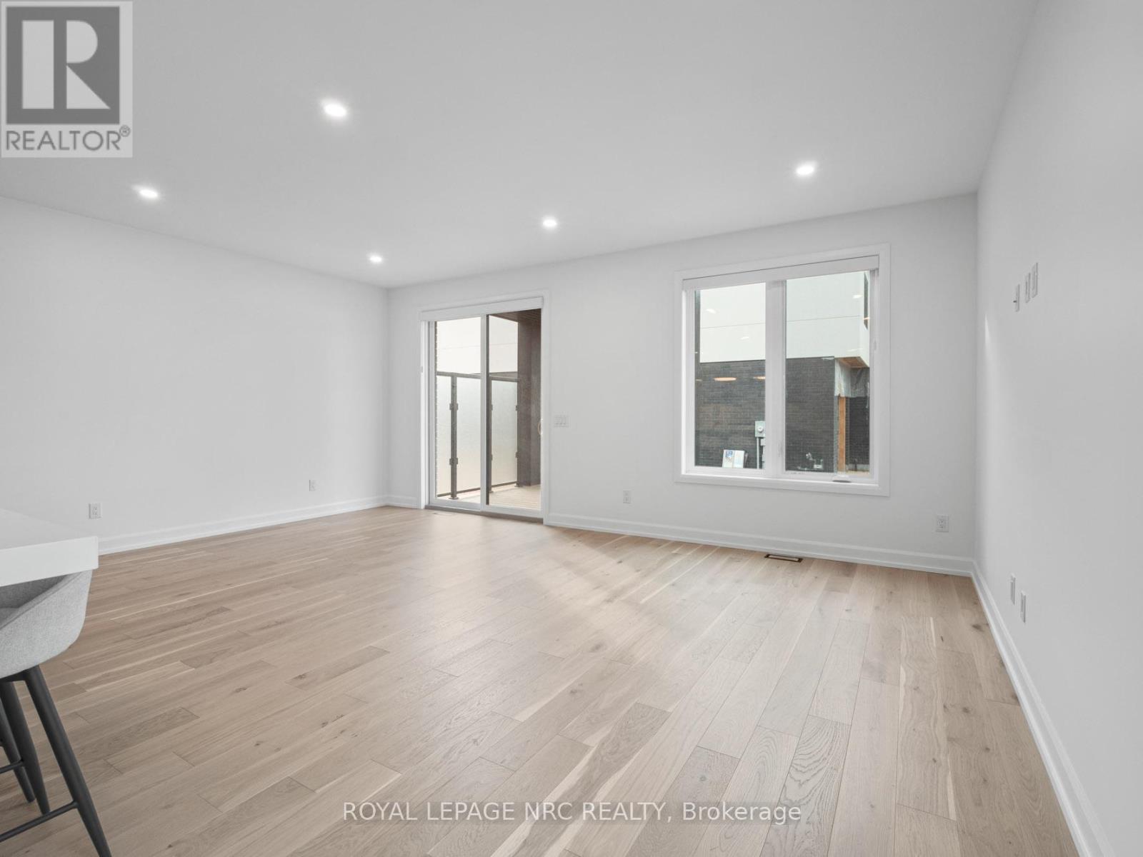 200 Klager Avenue, Pelham, Ontario  L0S 1E6 - Photo 17 - X12004575