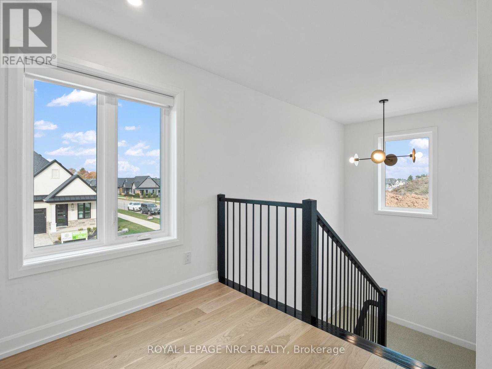 200 Klager Avenue, Pelham, Ontario  L0S 1E6 - Photo 20 - X12004575