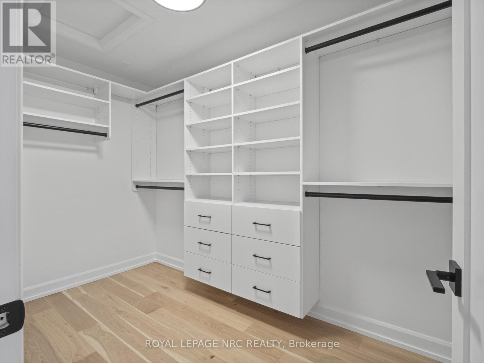 200 Klager Avenue, Pelham, Ontario  L0S 1E6 - Photo 28 - X12004575