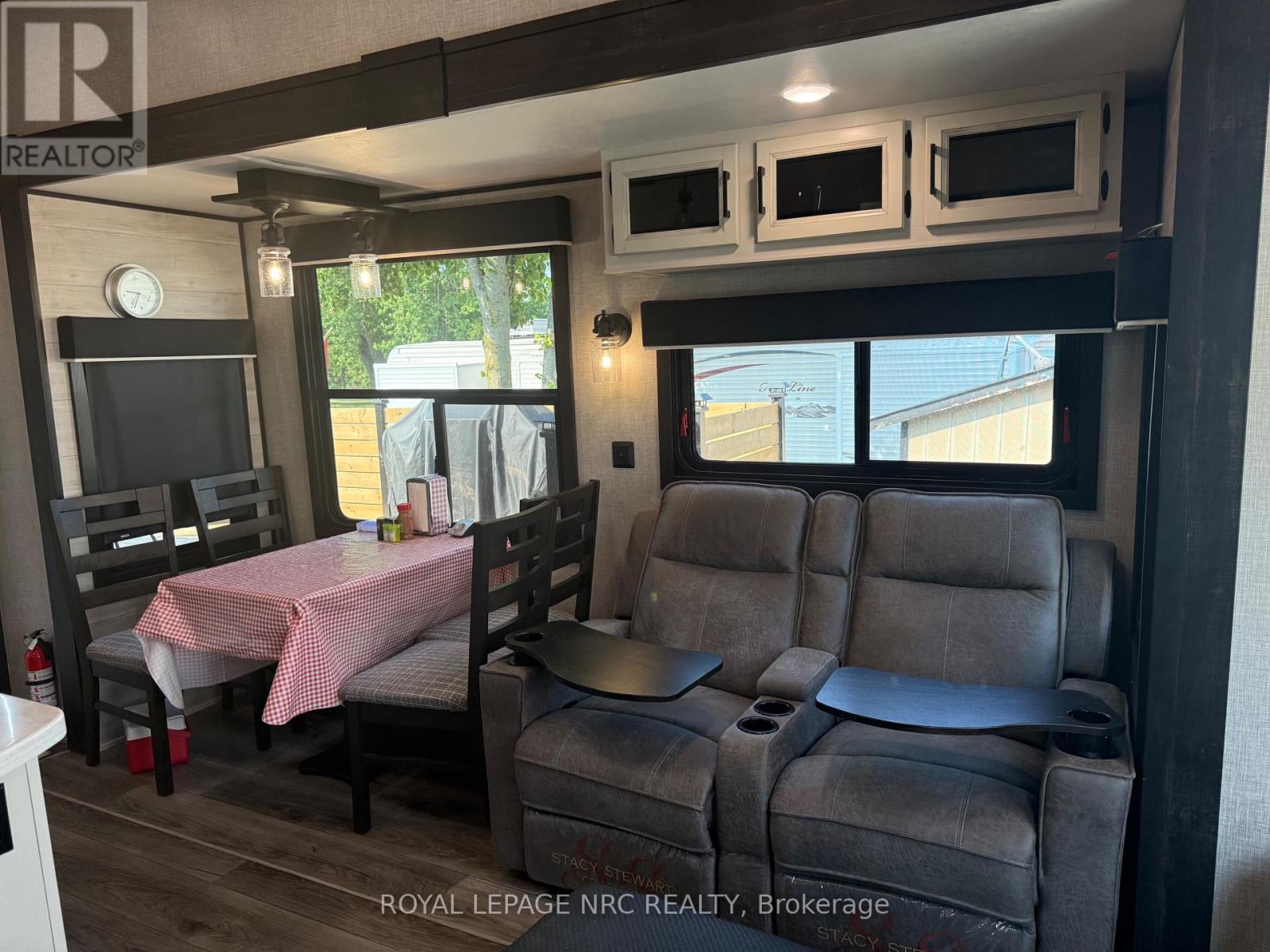 4 Dogwood Street, Otonabee-South Monaghan, Ontario  K9J 6Y3 - Photo 7 - X12006989