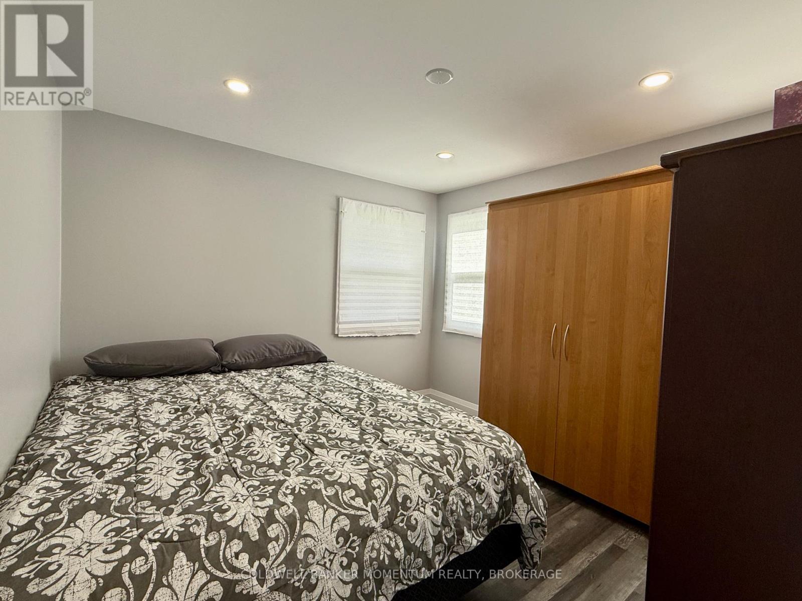 20 Fourth Avenue, Norfolk, Ontario  N0E 1M0 - Photo 20 - X11964500