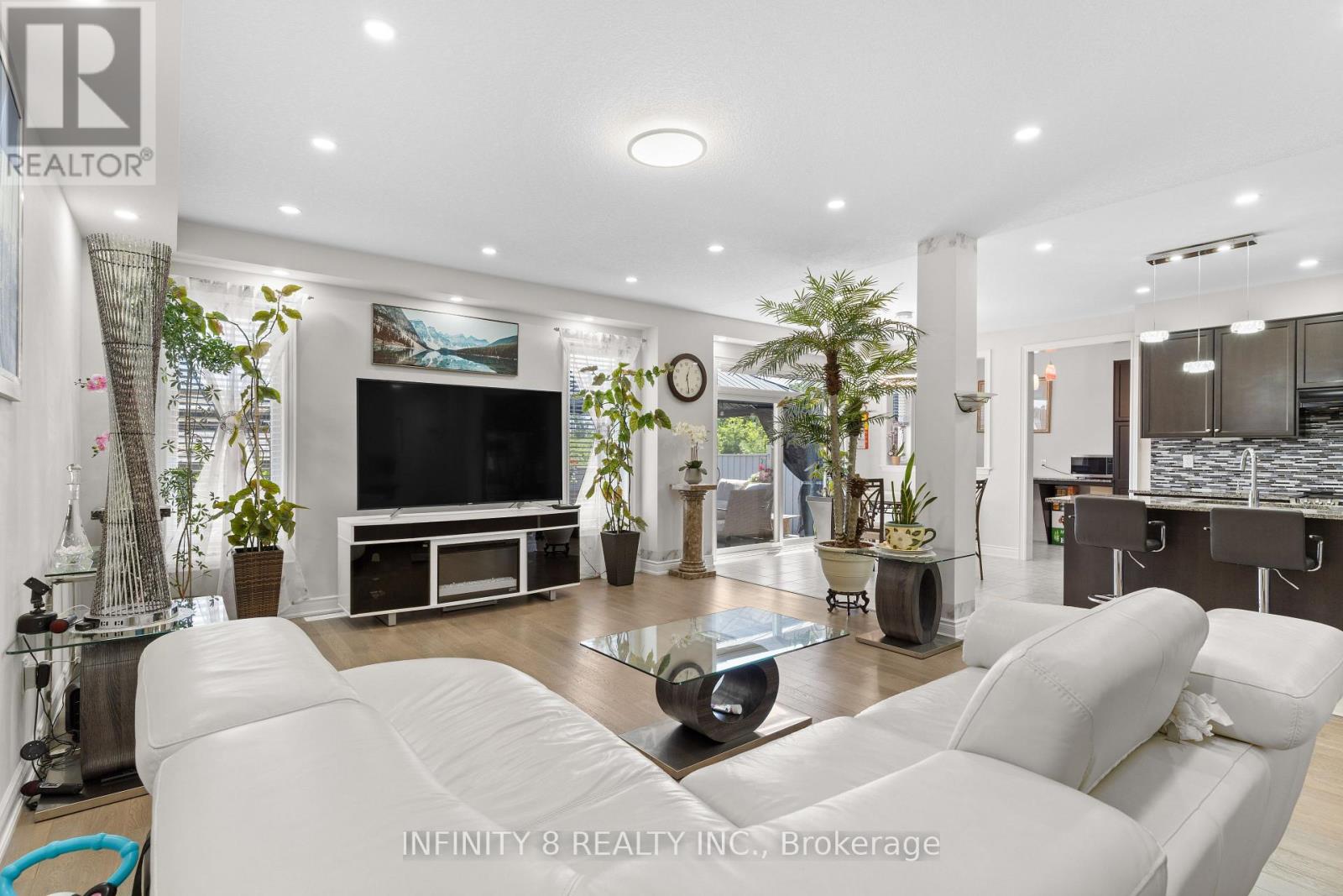 7673 Hackberry Trail, Niagara Falls, Ontario  L2H 3R5 - Photo 12 - X12026207