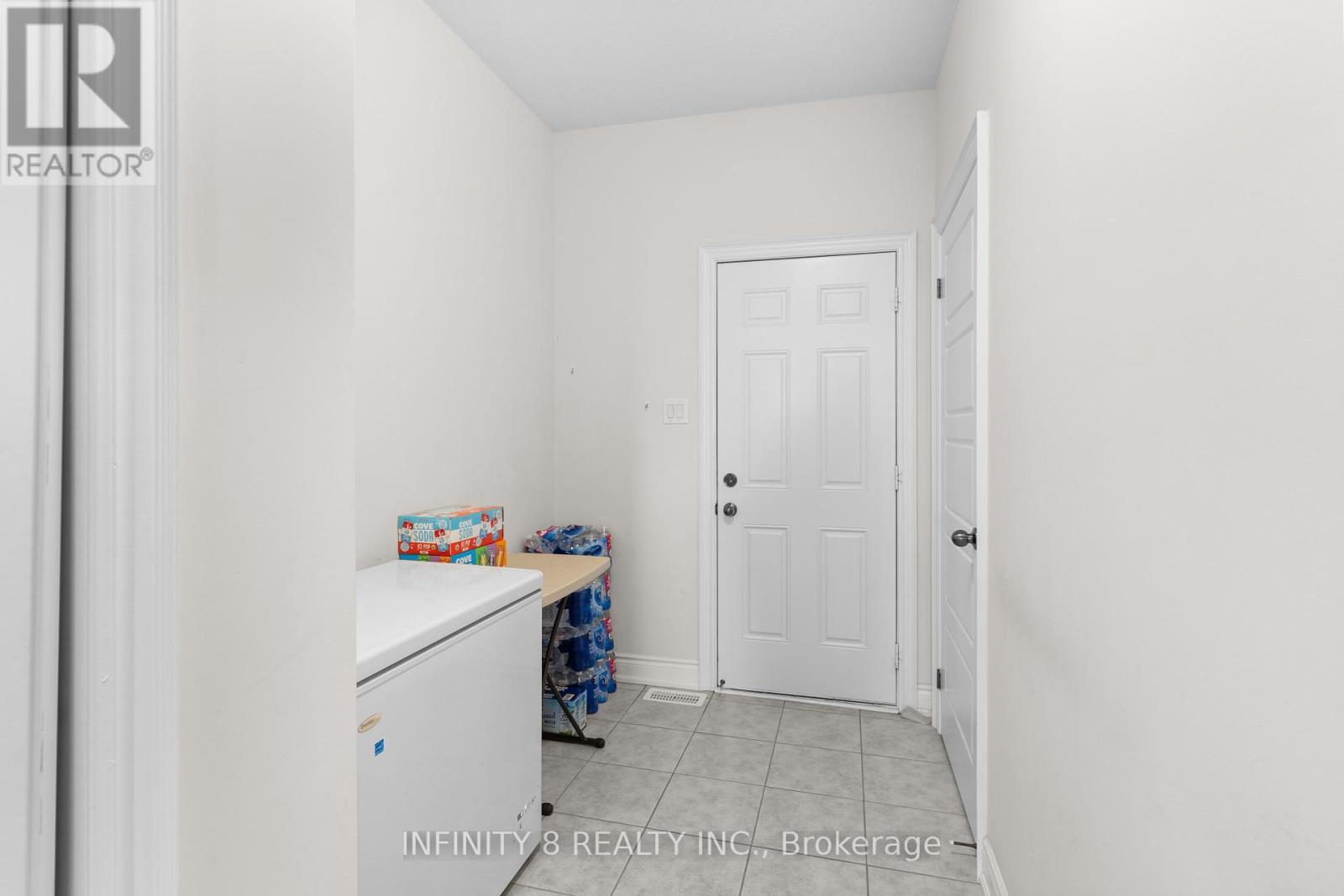 7673 Hackberry Trail, Niagara Falls, Ontario  L2H 3R5 - Photo 22 - X12026207