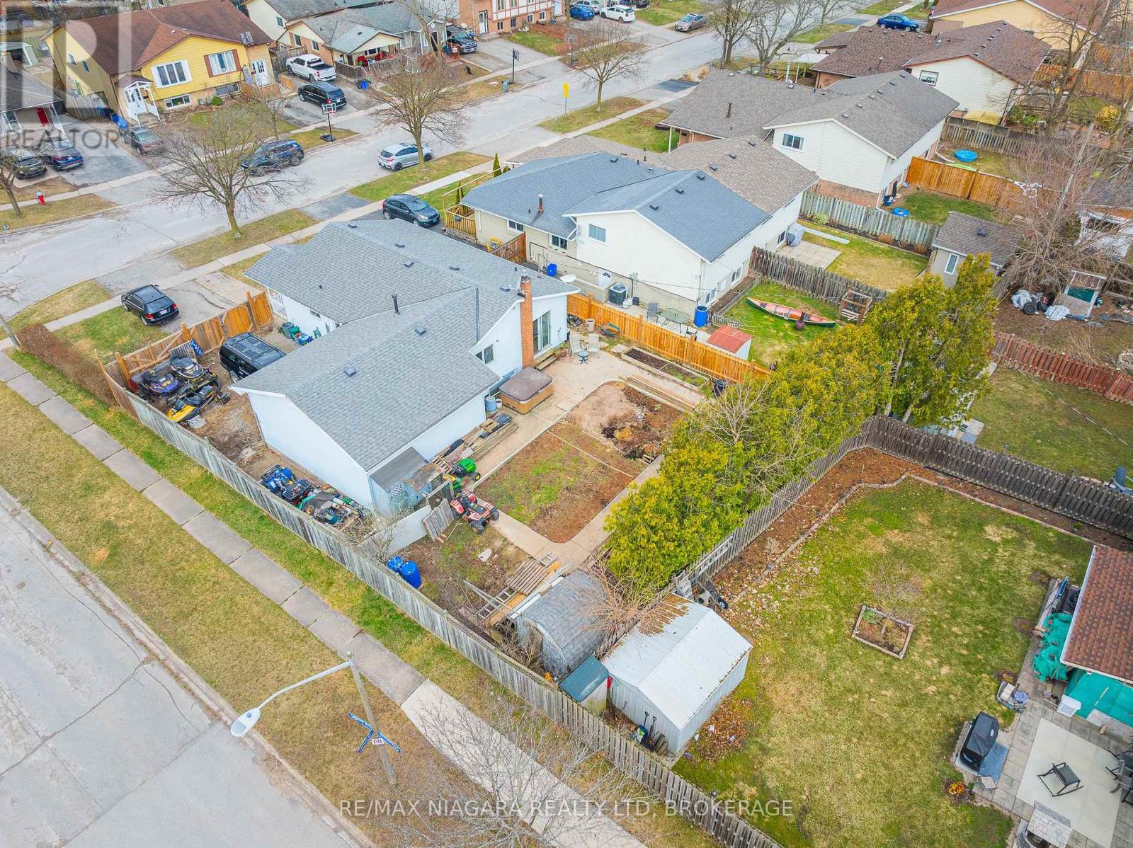 8420 Lamont Avenue, Niagara Falls, Ontario  L2G 6V8 - Photo 36 - X12044326