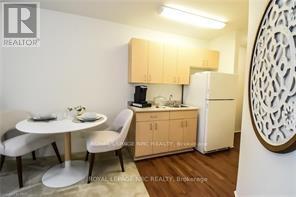 B - 3900 Portage Road, Niagara Falls, Ontario  L2J 4L8 - Photo 21 - X12047437