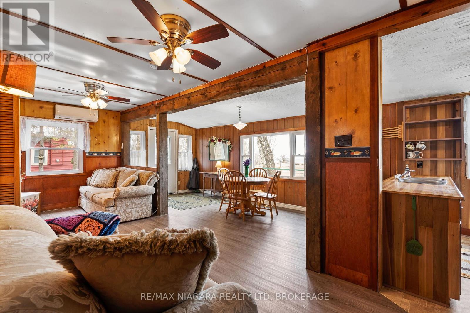 32 Erie Heights Line, Haldimand, Ontario  N0A 1K0 - Photo 18 - X12047863