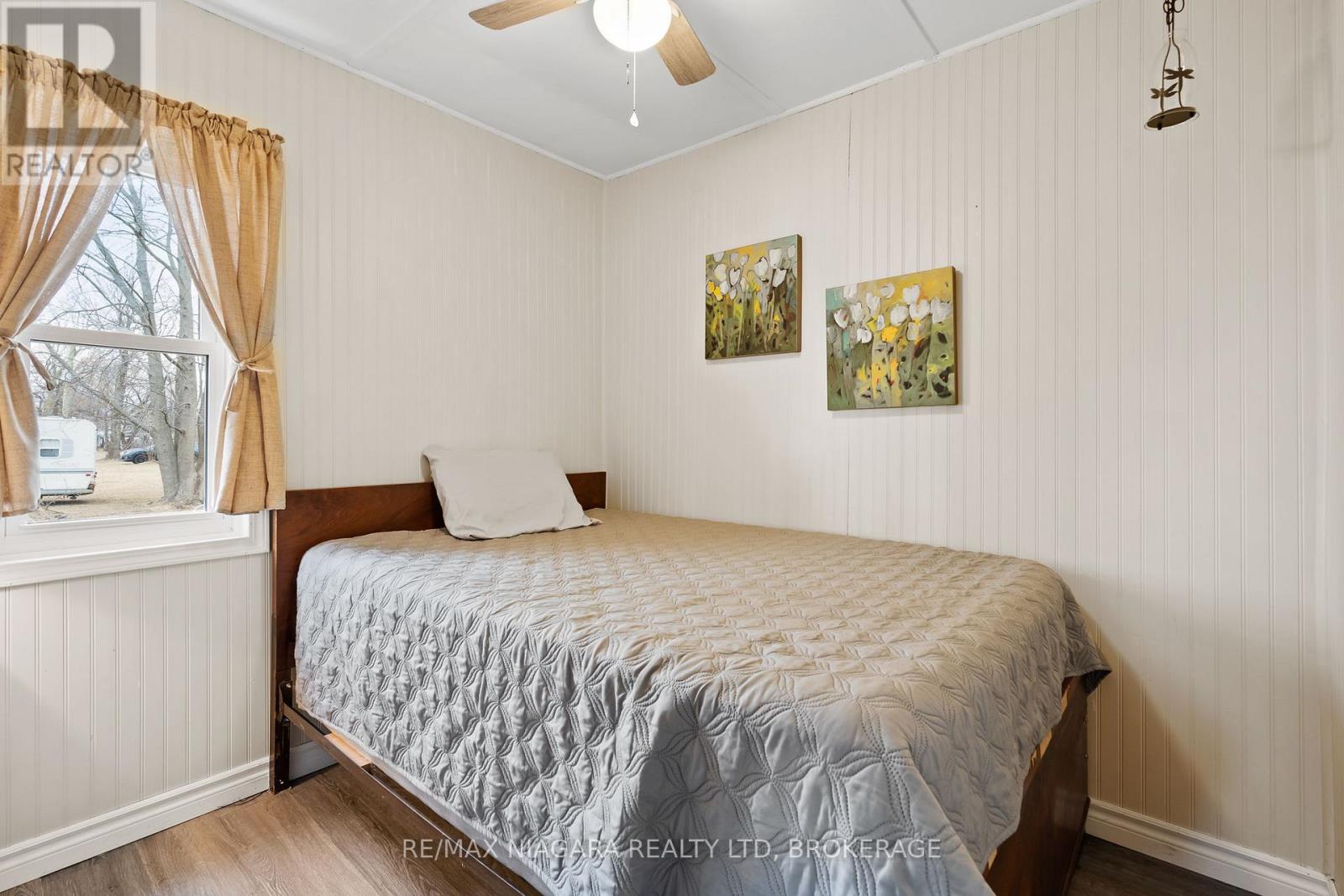 32 Erie Heights Line, Haldimand, Ontario  N0A 1K0 - Photo 19 - X12047863