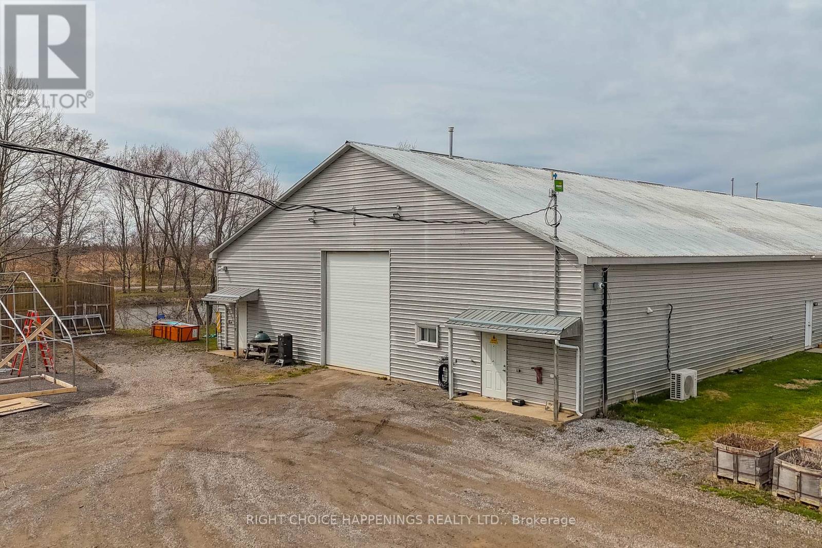 40828 Forks Road, Wainfleet, Ontario  L0S 1V0 - Photo 2 - X12062104