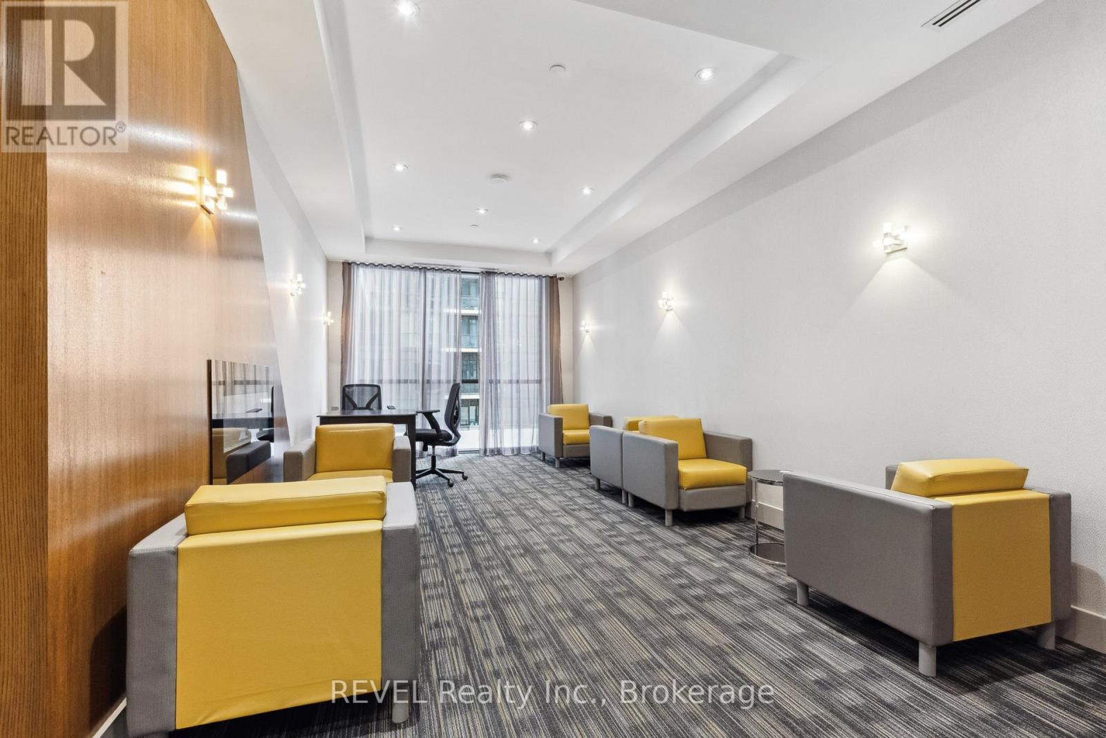 310 - 75 Eglinton Avenue W, Mississauga, Ontario  L5R 0E5 - Photo 23 - W12066678