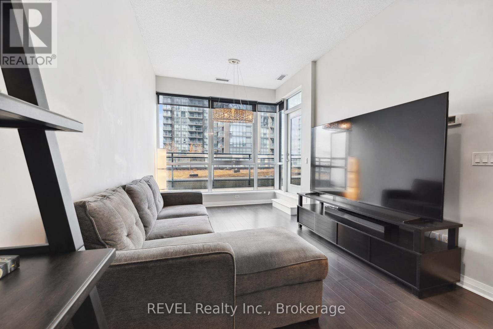 310 - 75 Eglinton Avenue W, Mississauga, Ontario  L5R 0E5 - Photo 7 - W12066678