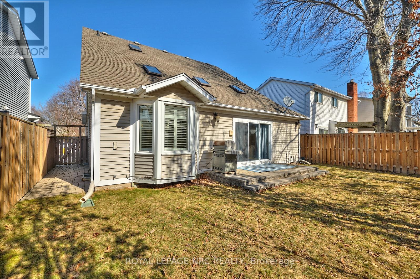 12 Brigantine Court, St. Catharines, Ontario  L2M 7V4 - Photo 30 - X12067740