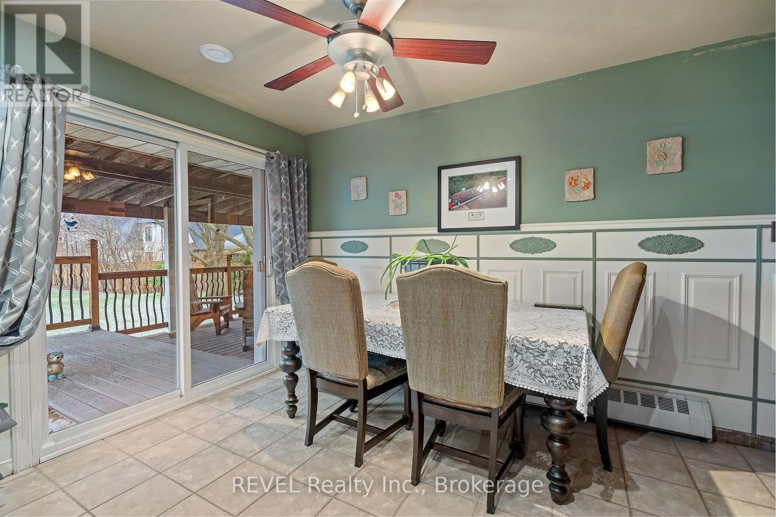 6398 Mountain Road, Niagara Falls, Ontario  L2E 6S4 - Photo 13 - X12068864