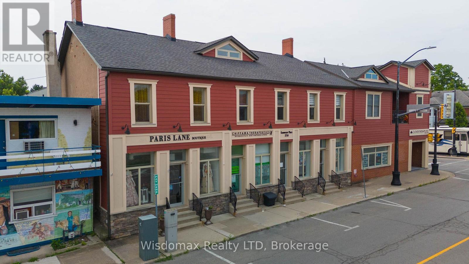 4 - 3710 Main Street, Niagara Falls, Ontario  L2G 6B1 - Photo 2 - X12090863