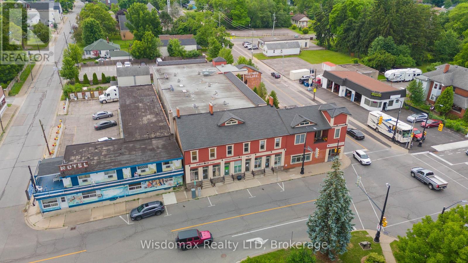 4 - 3710 Main Street, Niagara Falls, Ontario  L2G 6B1 - Photo 4 - X12090863