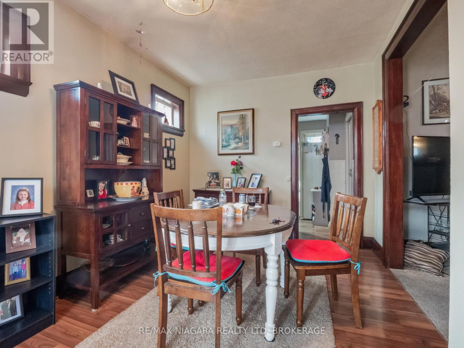 215 Phipps Street, Fort Erie, Ontario  L2A 2V4 - Photo 14 - X12103583