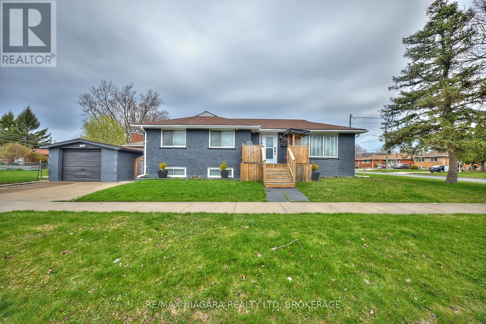 6933 HAGAR AVENUE, Niagara Falls, Ontario